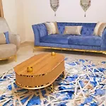 شقة مفروشة سوبر لوكس بجوار حديقة الطفل شارع محمد كامل الحاروني متفرع من شارع أحمد فخري